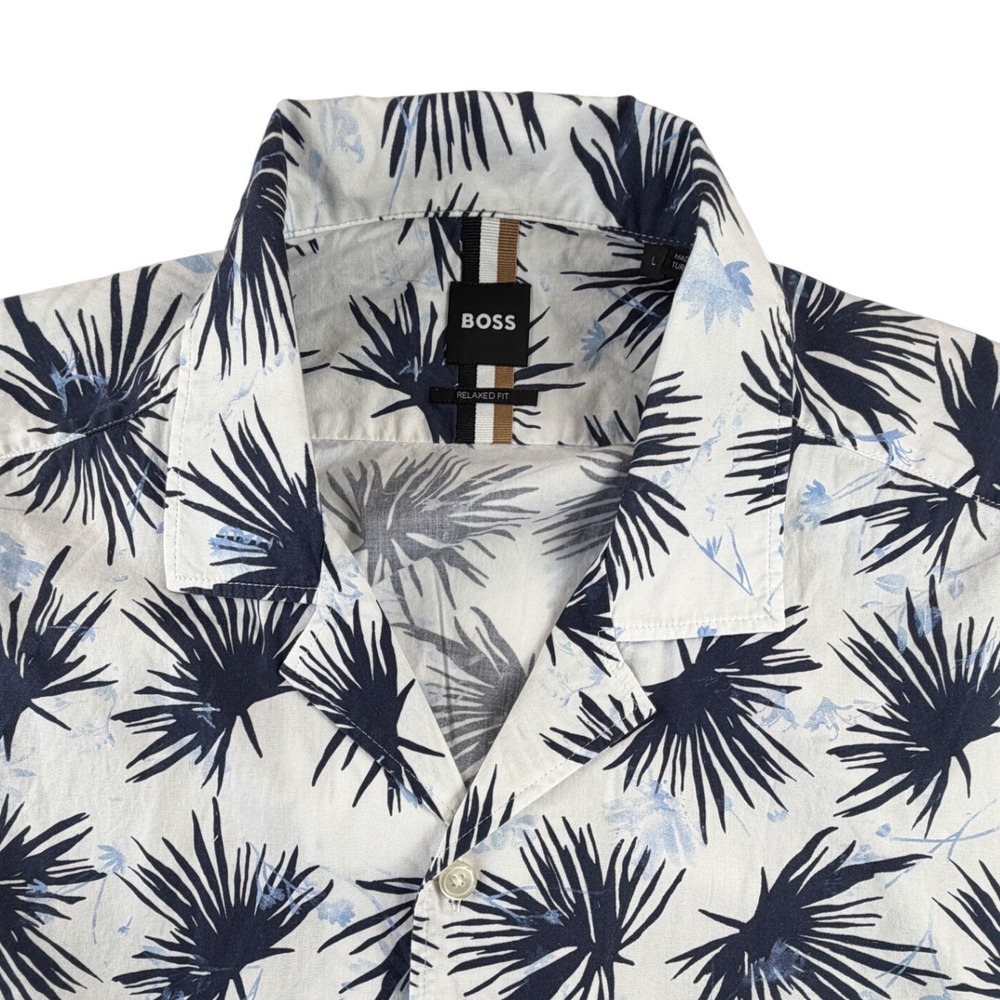 Hugo Boss BOSS Shirt Mens Large Palm Print‎ Short Sleeve Button Up Relaxed Fit